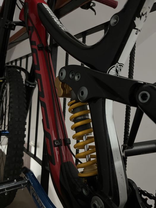 Bicicleta downhill norco aurum  2017