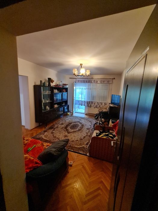 Apartament cu 3 camere Micro 15