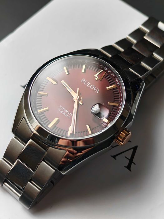 BULOVA Surveyor 98B422