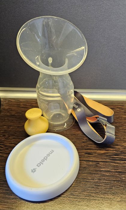 Колектор за кърма  Medela неразличим от нов