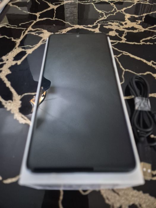 Samsung Galaxy A51 ca nou,   iHunt Titan 13000 mAh