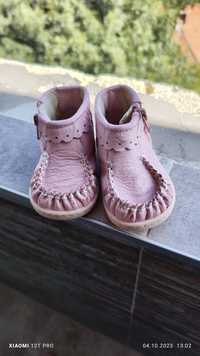 Бебешки обувки Беко