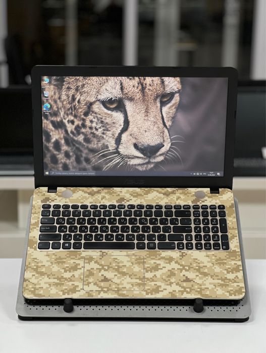 Asus с Видеокартой | Intel Сore i3-6006U | ОЗУ 8Gb | SSD 256Gb
