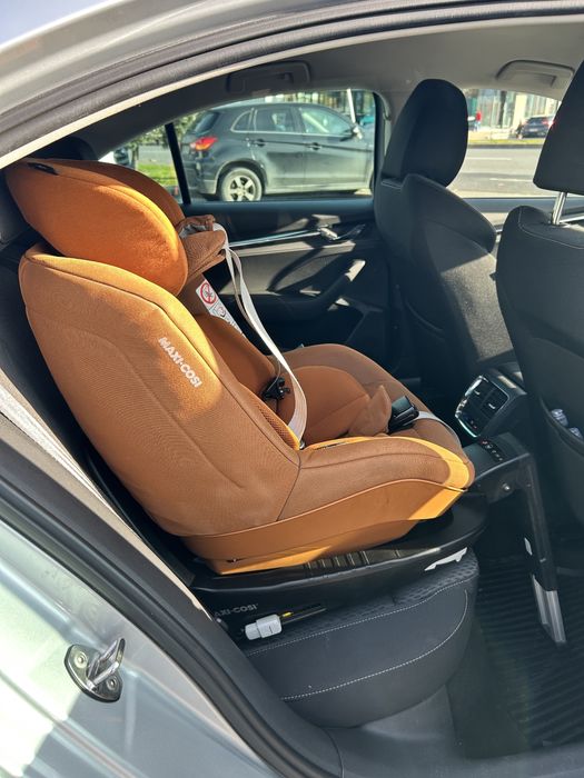Scaun auto pt copii Pearl Pro 2, Maxi Cosi + Baza isofix FamilyFix3