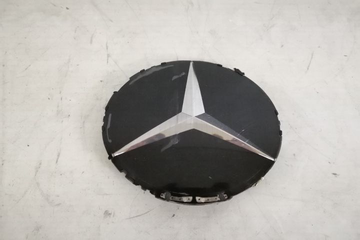 Emblema Grila Centrala Cu Senzor Radar Distronic Si Incalzire Original