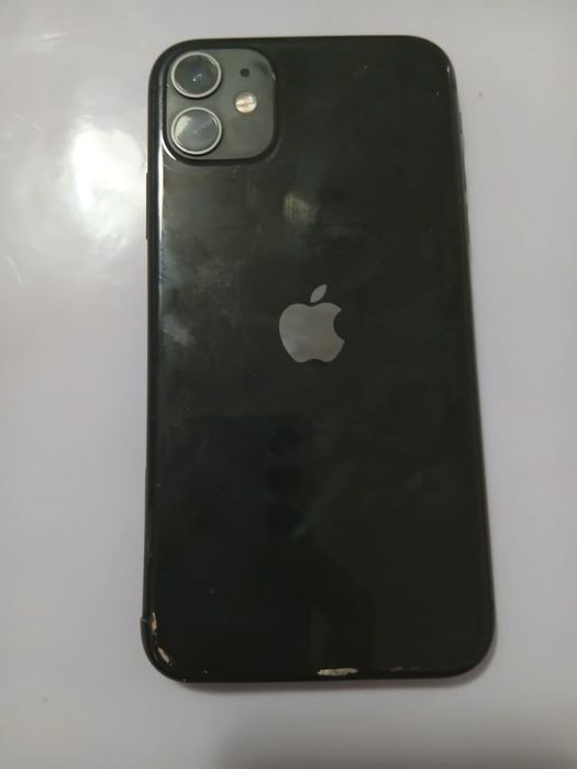 Айфон 11 черного цвета