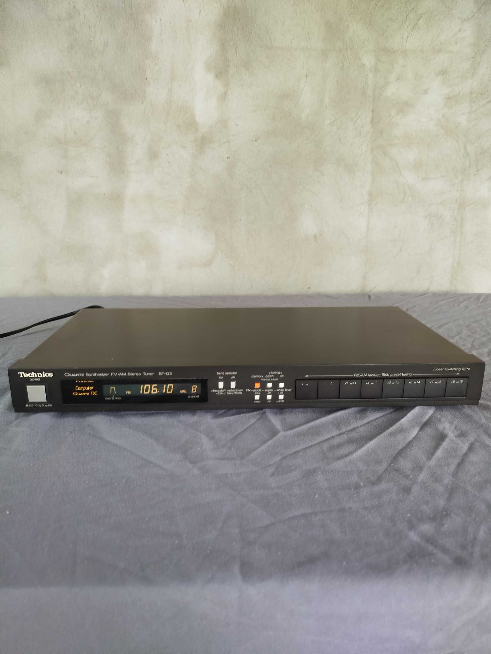 Superb tuner Technics model:  ST-G3 Made in Japan