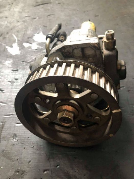 pompa inalta presiune toyota corolla 2.0 d 2001-2007