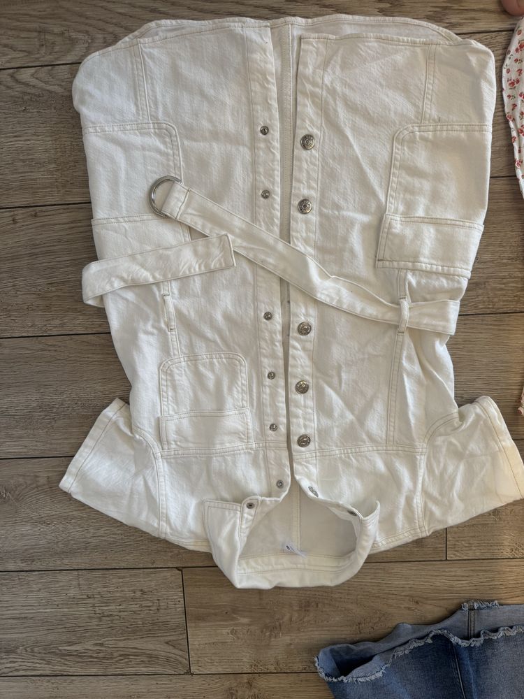 ZARA 8-9 г Сет рокли ,пола, къси панталони ,шапка
