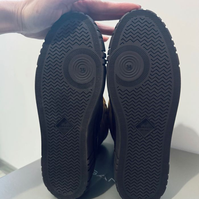 Нови боти и ботуши Tommy Hilfiger, Liu Jo, Gant