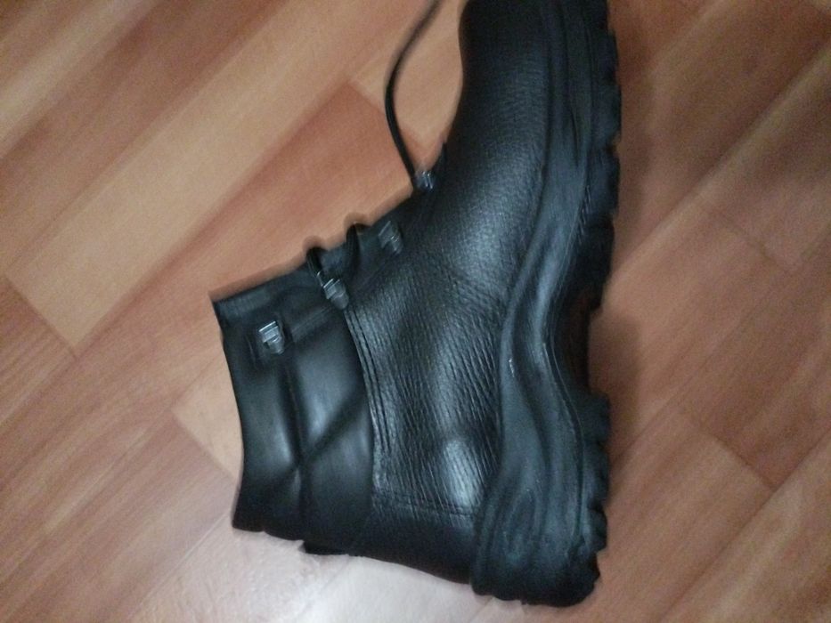 Спецовка бушлат ботинки