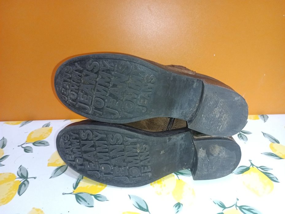 Tommy Jeans боти N 38 кожени - 35 лв