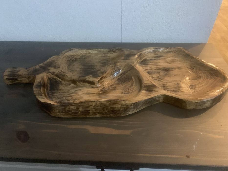 Vand platou rutic din lemn