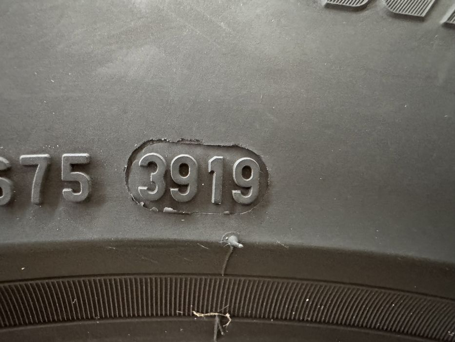 Автомобилни гуми 245 50 18 PIRELLI