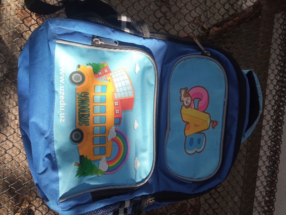 Портфель школьный