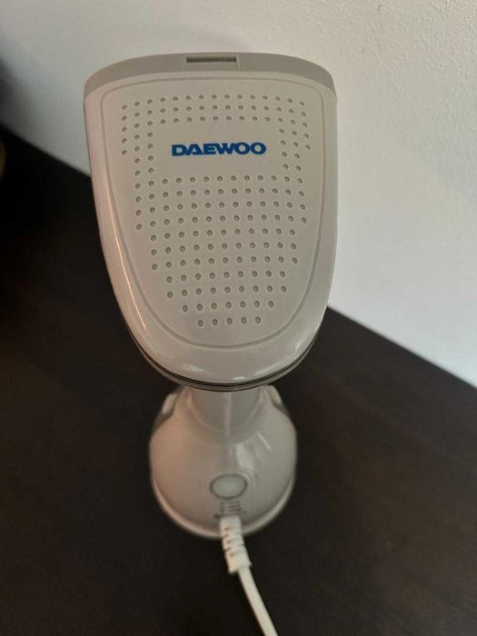 Aparat de calcat Vertical Daewoo