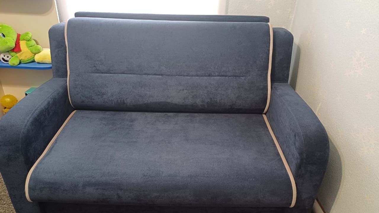 Продам диван, раздвижной