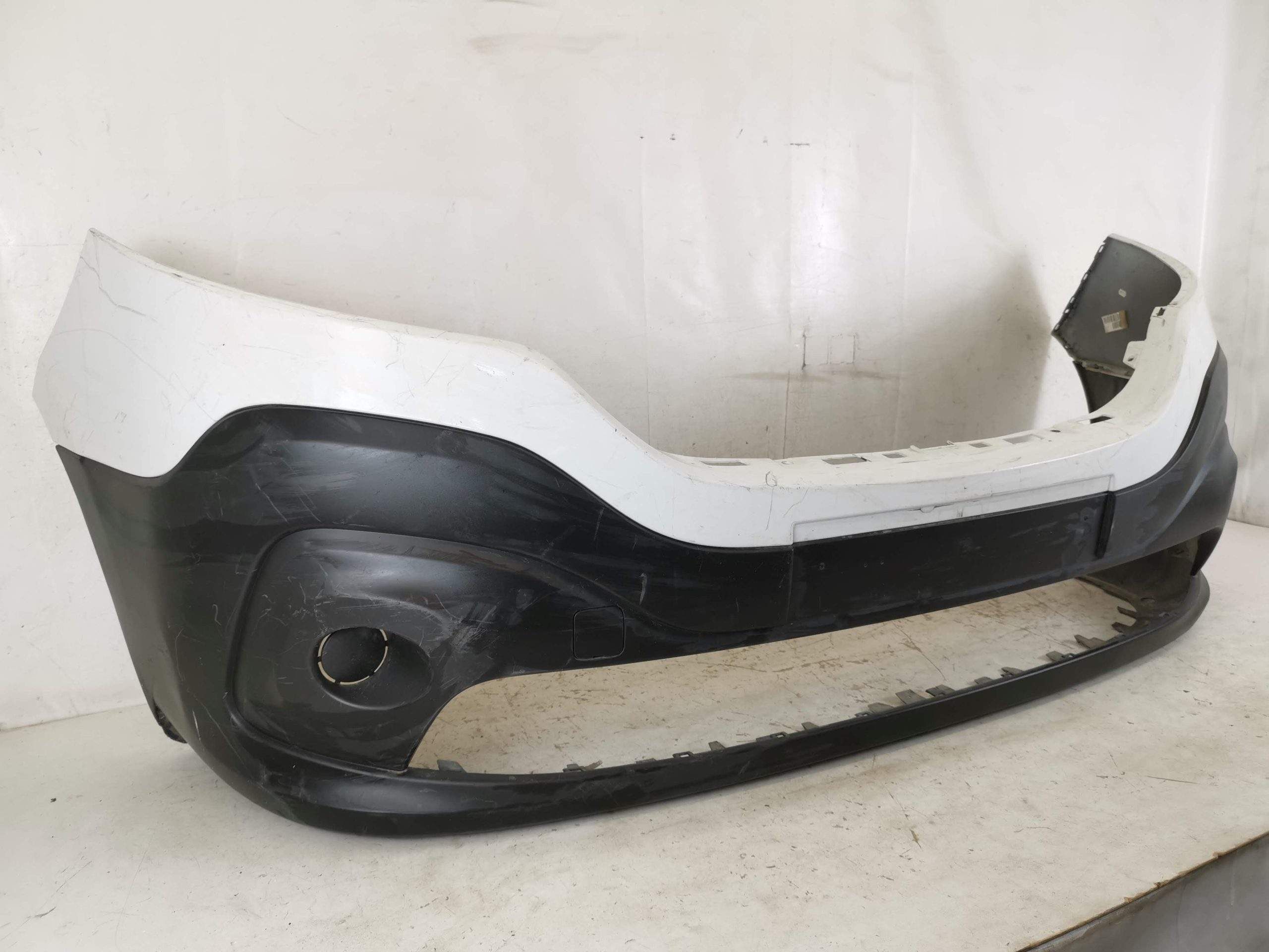 Предна броня Рено Трафик 3 / Renault Trafic 3 [ - ] Оригинална и в доб