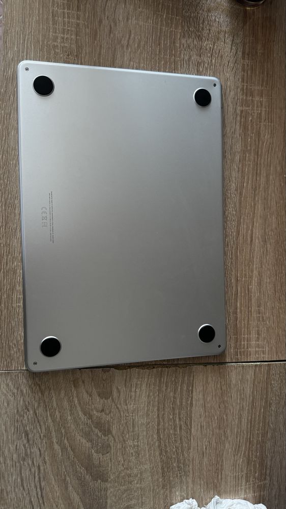 Apple Macbook 13 M2 520 GB 2022