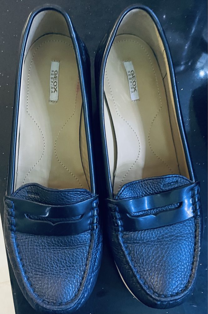 Дамски обувки с платформа Geox