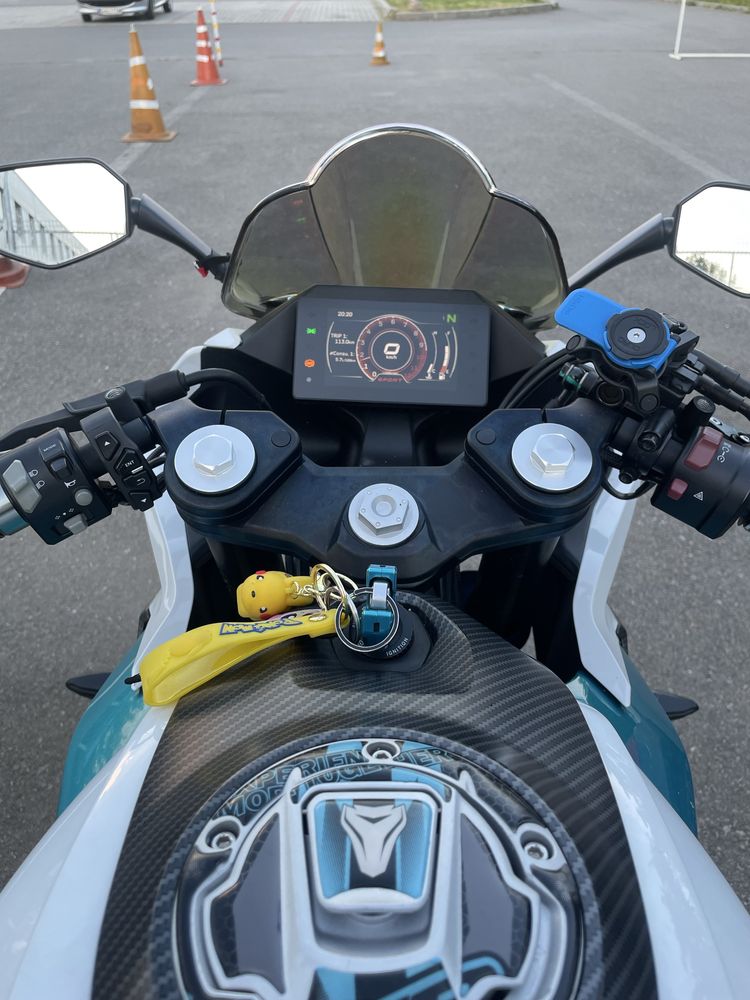 Cfmoto 300 sr 2021