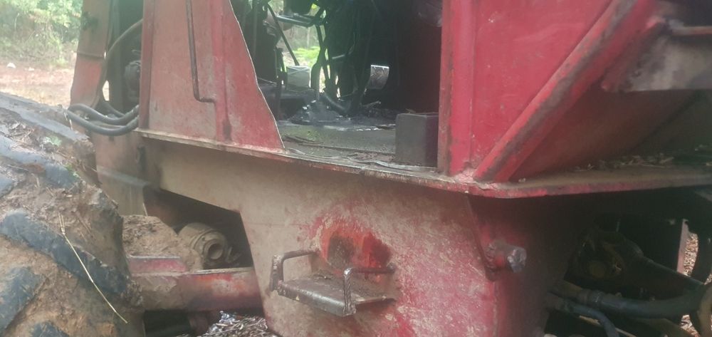 Taf 657 model frâne pe aer la mijloc pe rumenti