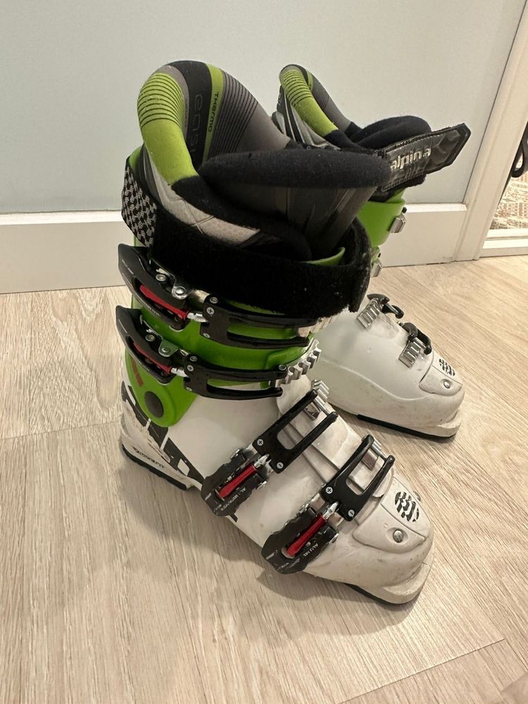 Лыжные ботинки для детей б/у