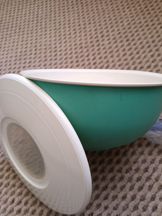 Замесочное блюдо Taperware для приготовления теста