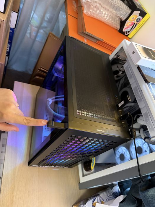 PC Gaming Ryzen 5 5600X RTX3060Ti FE 32GB 500GB SSD AIO Arctic