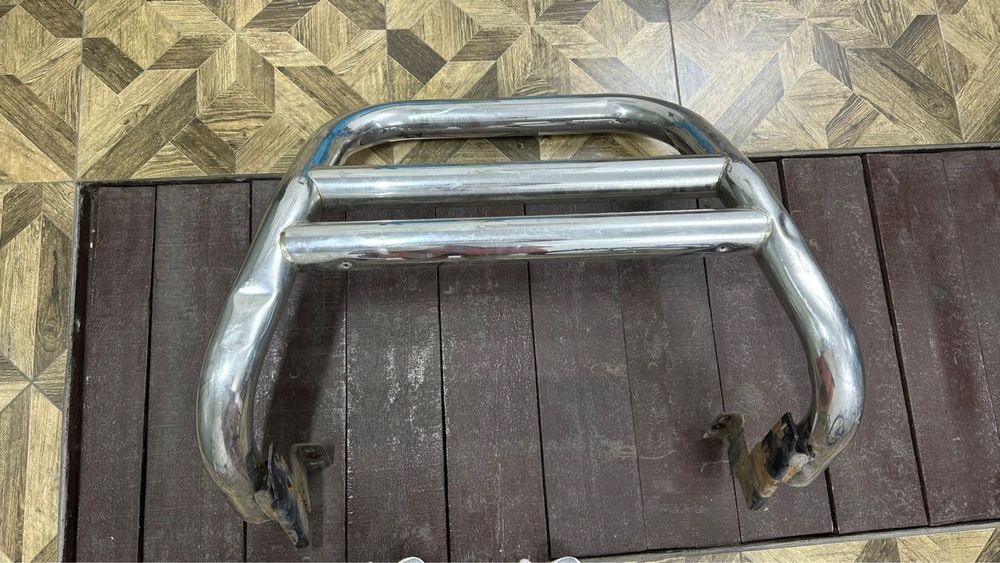 Кенгурятник дуга на Toyota Prado