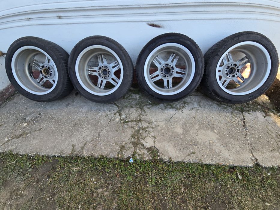 Pret Fix Roti iarna BMW  F30 E90 etc.Schimb cu jante jaguar 18"