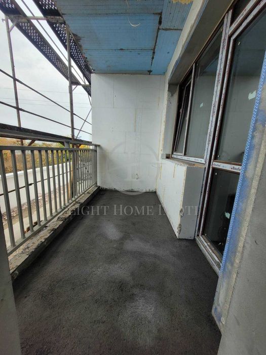 Продава се Тристаен апартамент в Пловдив, Остромила - 92 кв.м за 1153 €/кв.м - Снимка #8