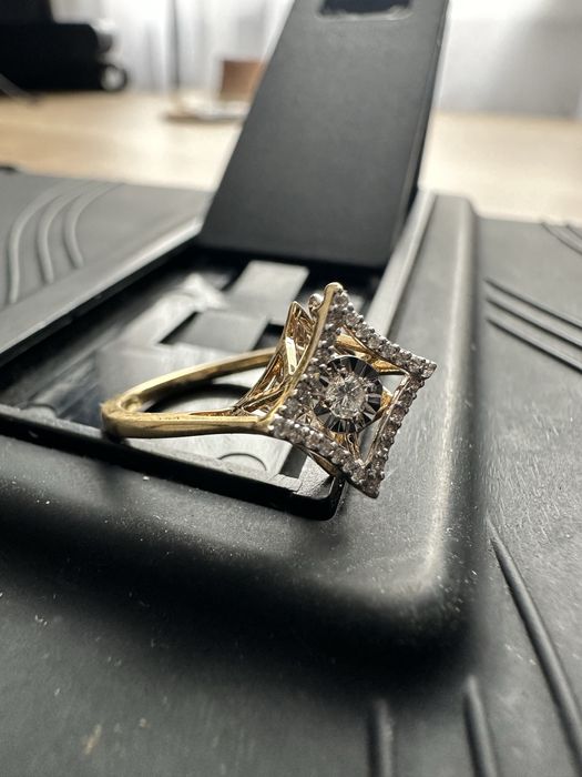 Inel aur dama 18k + diamante marime 13.5 sau 53