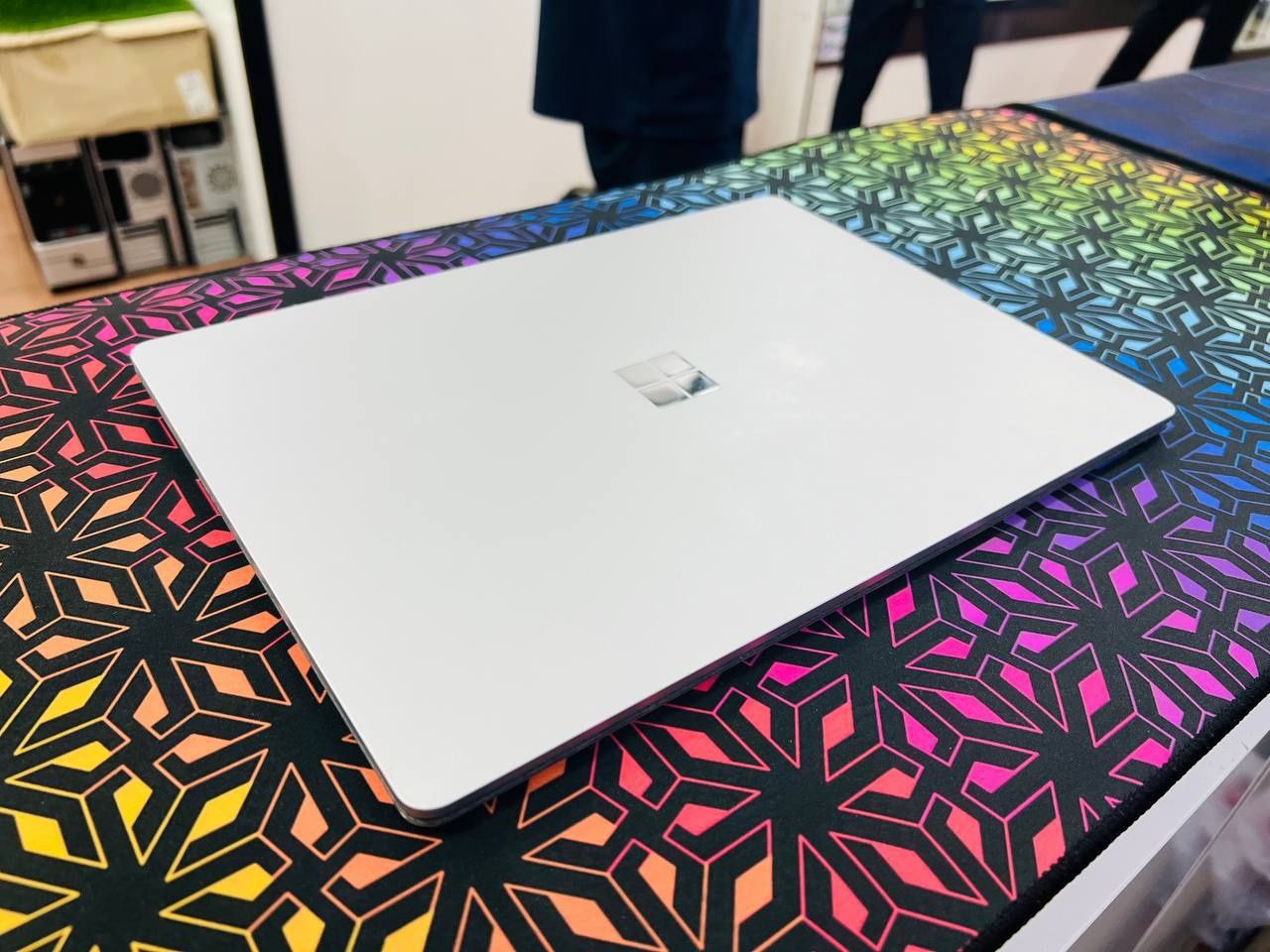 Microsoft Surface Laptop 3 - ofis va dasturlash ishlari uchun notebook