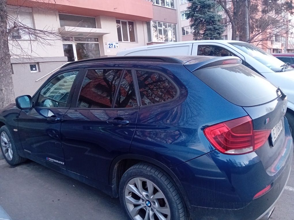 Продавам ВМW X 1
