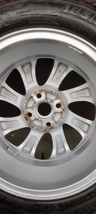Jante aliaj originale 4x100 R15 6J Opel Corsa F anvelope iarna 185/55