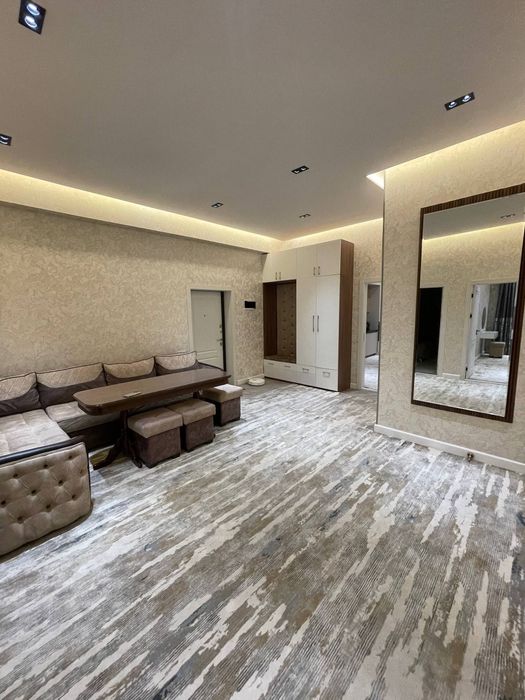 Продается 4/8/9 100м2 в Новостройке, ор-р: массив Панельный