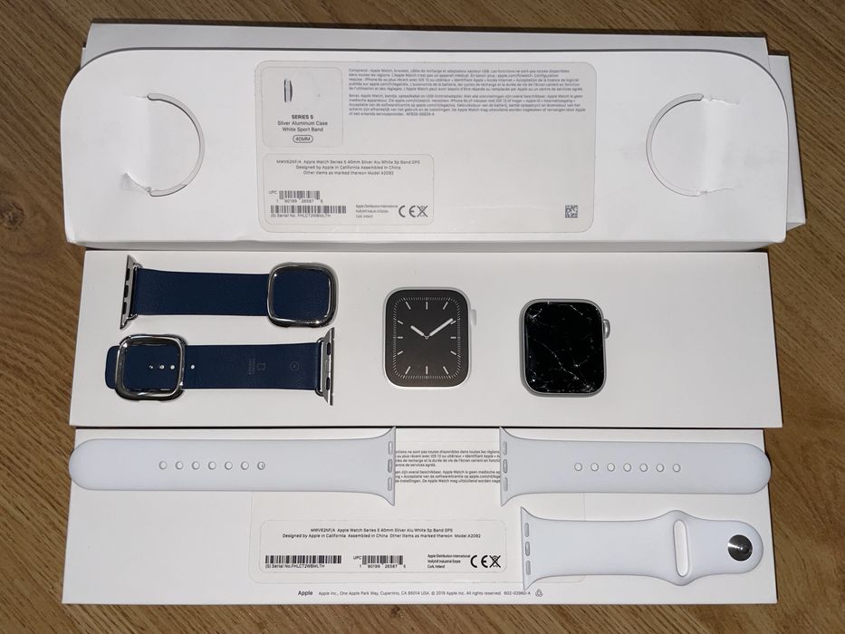Apple watch & band / curea - blue leather, white silicon