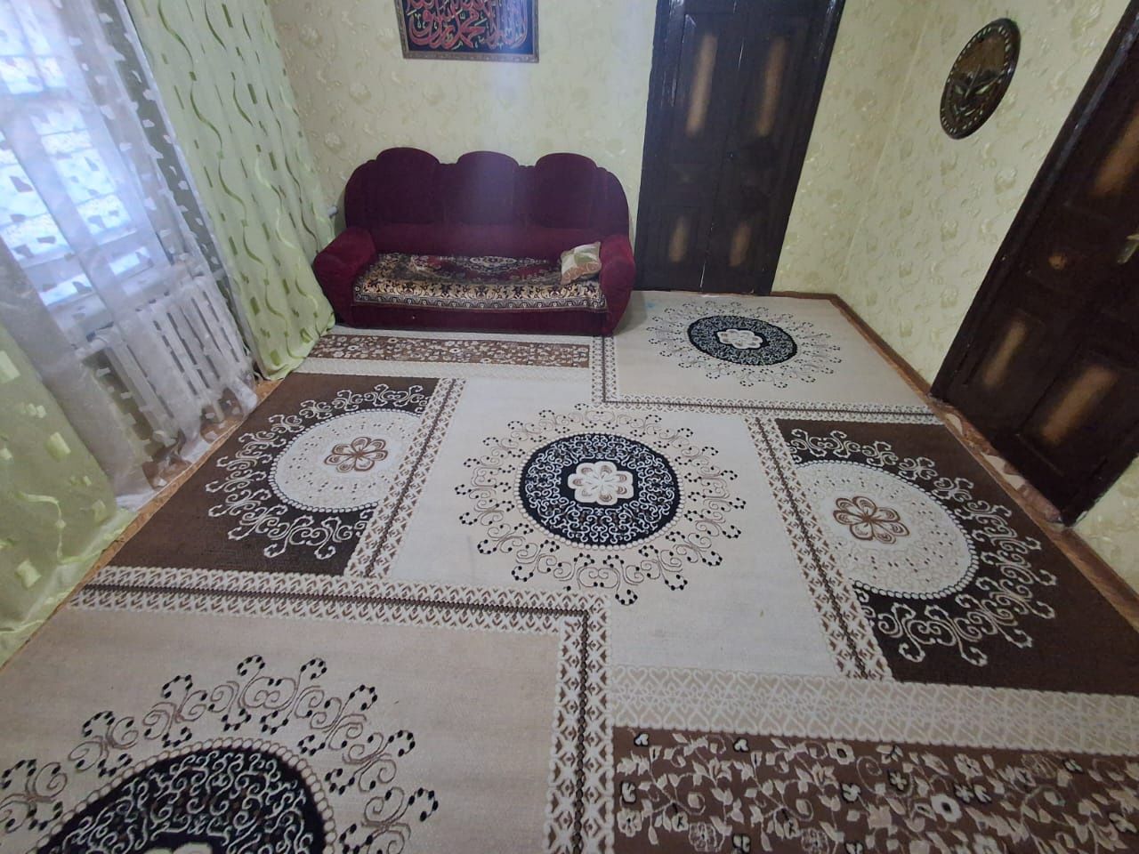 Продам ковёр 5на4