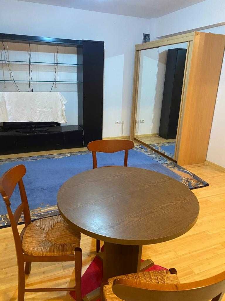 garsoniera studio cu balcon inchis si parcare, tomis plus - de vanzare