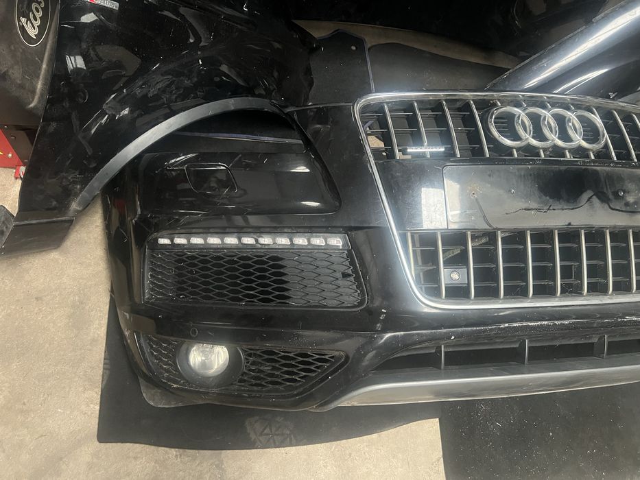 Audi Q7 4L Facelift челен удар/броня/капак/калници/фарове/маск