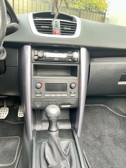 Peuogeot 207 CC 2007