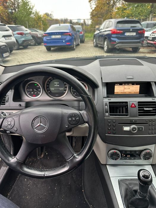 Mercedes Benz C Class 2.2 D 2011 euro 5 unic proprietar de la 0 km