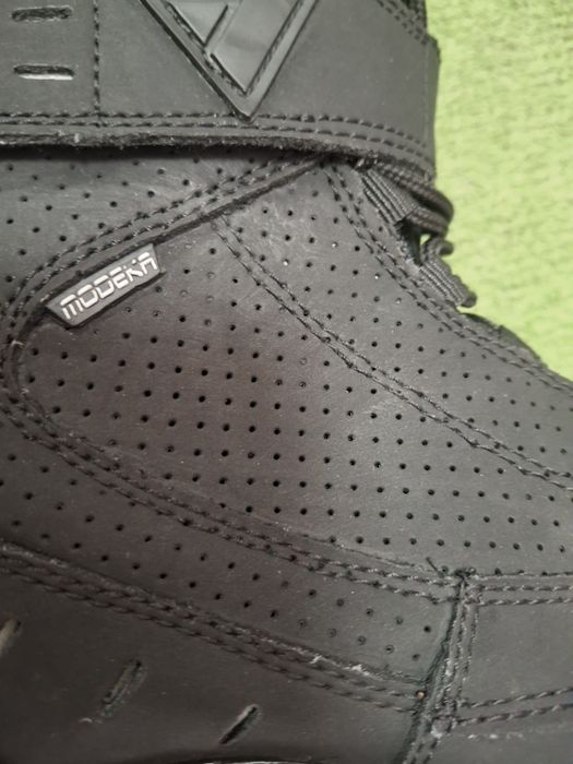 MODEKA  - Мото боти