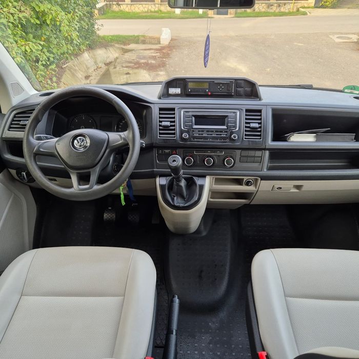 Vind Vw T6 DOKA 5 locuri 2.0 tdi 150 cp an fab 2017