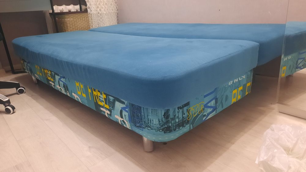 Продается диван в отличном состоянии