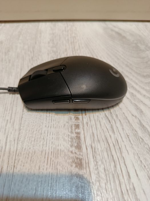 Mouse loghitec g102 folosit de 3 ori!