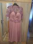 Rochie lucrata manual