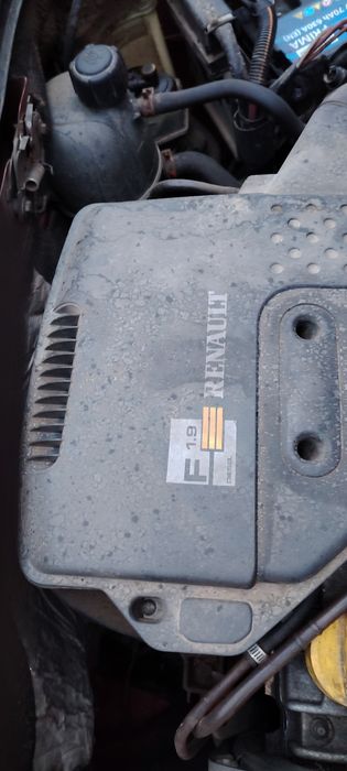 Продавам Рено Канго 1.9 D на Части!!!