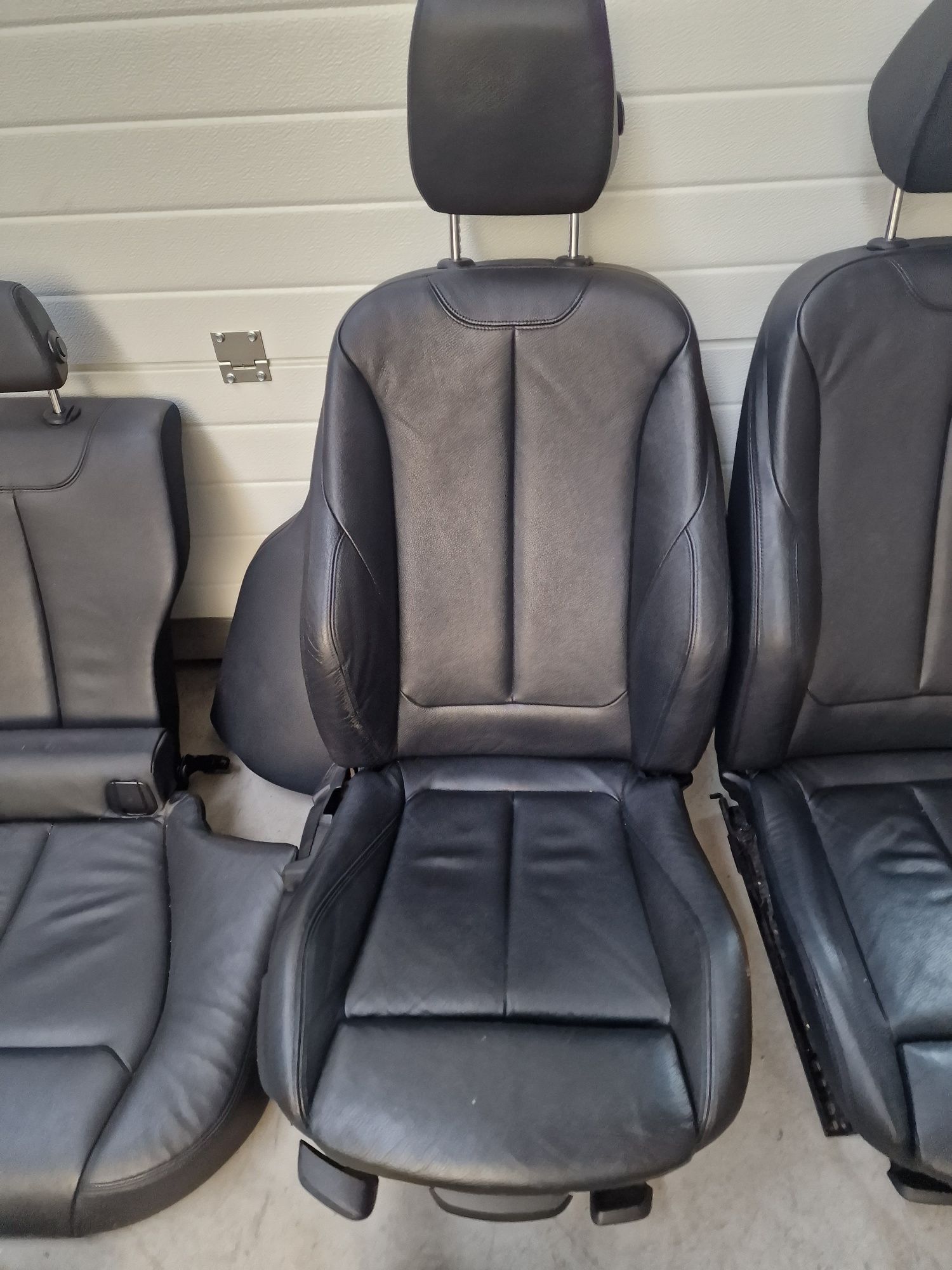 Interior scaune piele neagra recaro sport cu incalzire bmw f30 seria 3